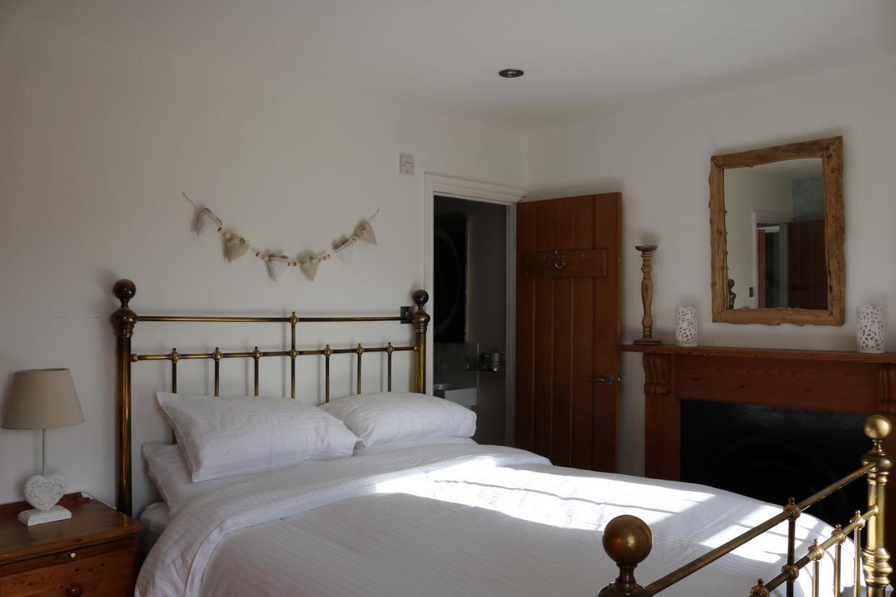 Large Cottage, 3 Beds All En-Suite, Small Village Location Overlooking Mousehole Πενζάνς Εξωτερικό φωτογραφία